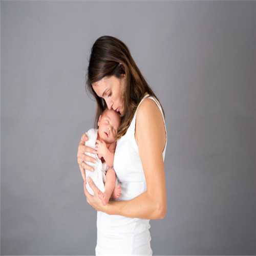试管婴儿的胚胎移植过程以及注意事项